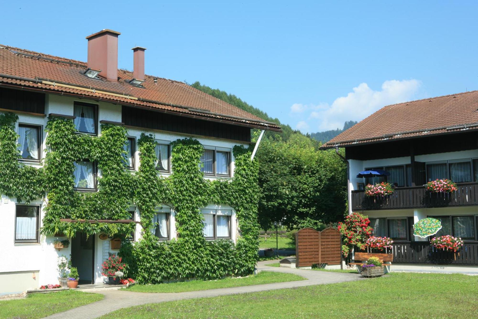 Ferienwohnanlage Oberaudorf Hotel Exterior photo